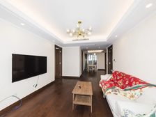 裕沁庭西区 正气四房 精妆三大件 采光刺眼 随时可看 南北通