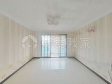 幸福小镇 2室2厅2卫 精装修 360万元