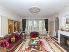 正南朝向 豪华设计 楼层好 近地铁 满五 院子大 客厅挑高8