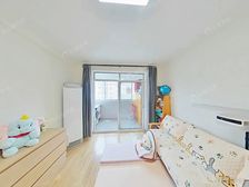 【三楼】180弄小区花园位置,03年商品房,业主诚意置换。