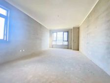 高楼层采光好,看江绝杀,233万好房捡漏!半年出一套来电抢