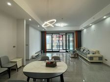 南滨路一线江景大平层 次新盘 南滨特区