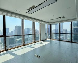 东南双面采光 天际视野 正看天府大道和锦江 物业费减半使用