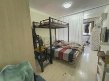 嘉善路地铁口 !一梯三户!电梯已加装好投入使用!房东买好急售