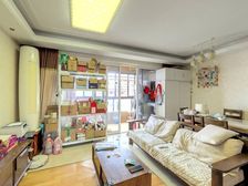 绿地璀璨天城 3室2厅 97.86平