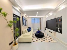 急售 南坪轻轨站门口 全新装修3房2卫 大社区 交通方便