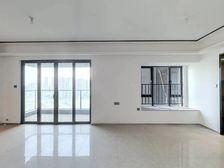 美的云悦江山西园,朝南精装3房,户型正气,价格可谈