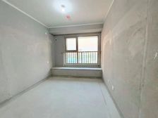 (125平 140万)小高层 现房!三叶草双阳台户型!