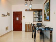 南城总部基地万科物业2房,急售可谈,好楼层!