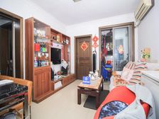 急卖 一楼 适合腿脚不方便的 住宅 随时看房 给钱出了