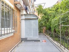 大两房,一梯两户,品质小区,一楼送花园,中式风格