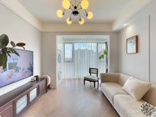 九龙仓年华里免费车位拎包入住南北朝向电梯房