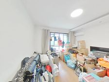 三房朝南,居家三房,中心位置,看中价格好商量。