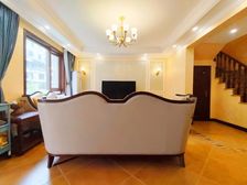 150平 花园 跃层设计 洋墅 紧邻南滨路 随时可看房