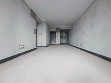 南岸区 保利观塘香榭 四房 120万