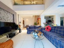 露台必看,可大刀几十个,装修保持好