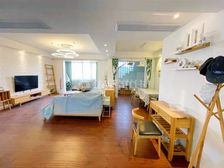 业主全新装修没有住过人 轻轨站旁 洋房顶跃 带多个大露台