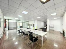 亦庄核心区紧邻生活圈50平起租精装修带隔间带办公家具