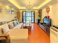 金色城市,套内120平使用率高,精装四房,边套全明,看房方便