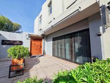 东五环双桥独栋718平丨可会所办公丨金田影视丨2049文创园