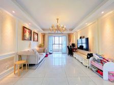 华美花园 双卫生间 满二 带电梯 楼龄新 正南朝向,诚心卖