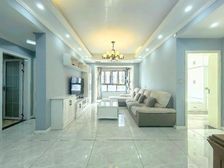 业主急售 价格好商量 对面 鲁能住家精装三房 可随时看房