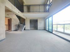 中央公园 越秀悦映湖山悦玺二房200万