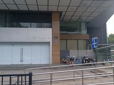 延安路湖滨沿街一楼60方招丝绸茶叶奶茶便利店等业态