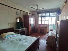 闸北公园对面,南北通边套,诚意出售
