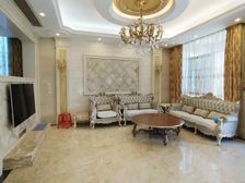 近湖 三正半山豪苑 独栋别墅 位置好 看湖景 可直接拎包入住