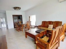 三正半山豪苑 临湖独栋别墅 带独立车库地下室 上下4层