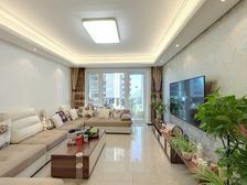 华润昆仑御 稀缺三室两卫 地铁出门即是 采光好 看房可约