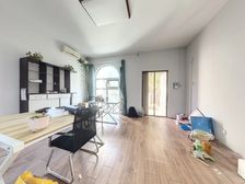 北街家园三区 6室3厅 253.61平