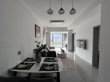 融创 精装两居 拎包入住 家具家电齐全 现房 即住 带电梯