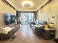 小区中心位置 一梯一户 刷卡入户 赠送6平储物空间 带会所