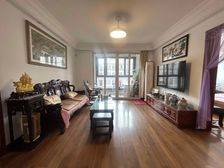 青秀城东区 精装大三房 南北通 拎包入住 业主诚心卖!