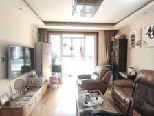 南北通透电梯三房,带车位随时可看价格可谈