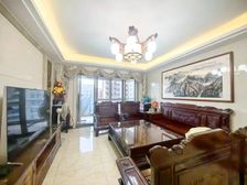 景湖时代城中间位大平层诚意出售100 的装修和红木家私送