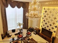 横岗湖旁,重金打造豪装大独栋别墅,私家大花园位置安静拎包入住