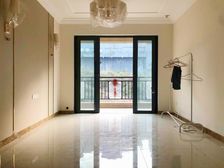 渝北区 恒大照母山山水城 三房 93万