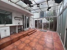 买房Y金对折,熟悉房东,东边套双拼别墅,60平大花园