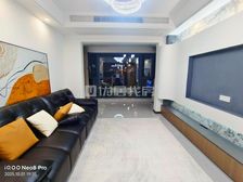 朝向东 89平 3室 清水 金辉中央铭著 诚心出售 价格可议