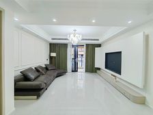 大渡口万达龙湖轻轨旁住家4房性价比高急急急售