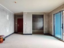 看江!!!步行街三房 业主诚新出售 随时看房 价格可谈