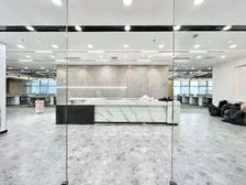 利星行中心丨奔驰大厦总部丨大气前台 豪华老板间丨精装带家具