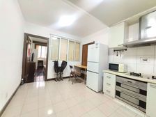 电梯房,接受外地置换,总价低,租金4800元,近地铁,