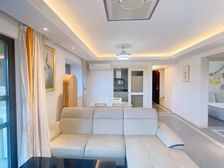 !东南向精装4房 全齐拎包入住 地铁近公园近