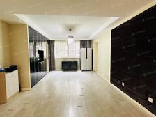 房东回国处理资产 满五年 出价就谈 带产权车位 看房有钥匙