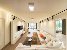 老房东单一委托,景观电梯三房,已买诚售,价格可谈,送车位!!