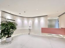 原化妆品装修 面积117-2200方 免费定制装修 拎包办公